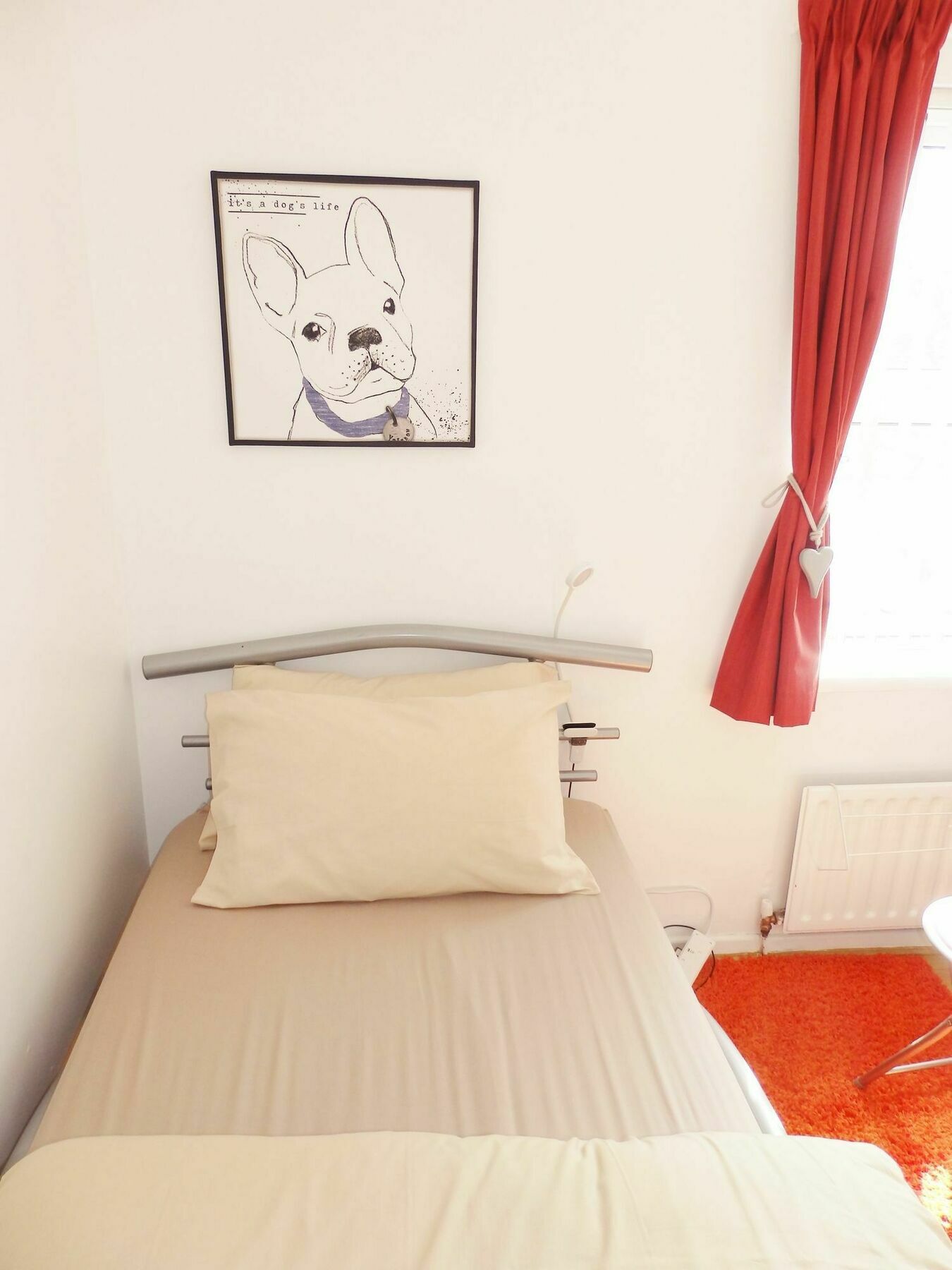 Very Central Location- Free Parking - 2 Bedrooms Belfast Buitenkant foto